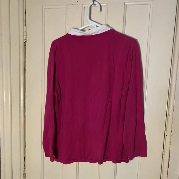 Fuchsia sweater with a faux white shirt detail - Picture 2 of 5